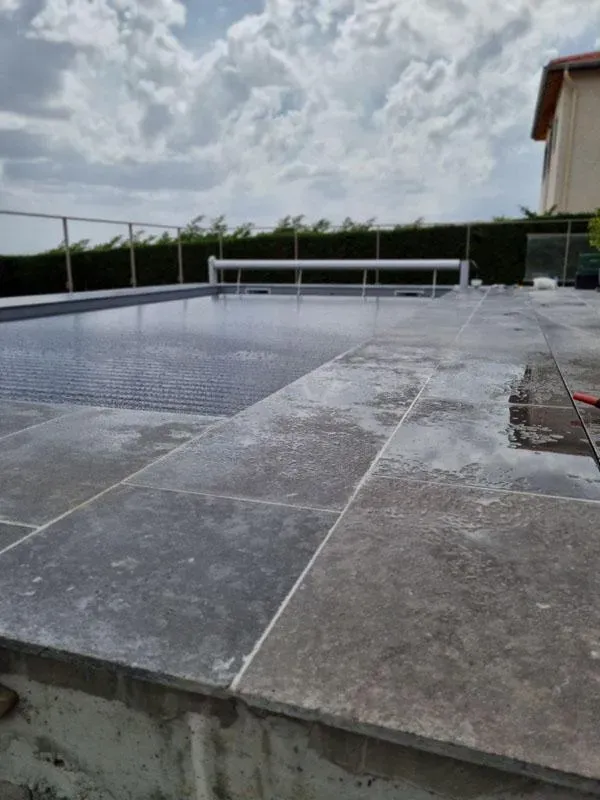 Construction de piscine près de Roanne